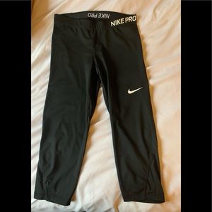 Nike Cropped Dri Fit Leggings Black XL